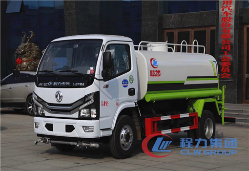 程力首臺國六灑水車