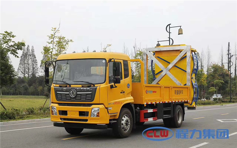 高速公路專用東風天錦防撞緩沖車