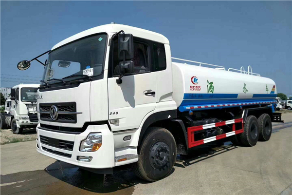 程力灑水車的五大優(yōu)點(diǎn)造就專用車市場(chǎng)第一品牌