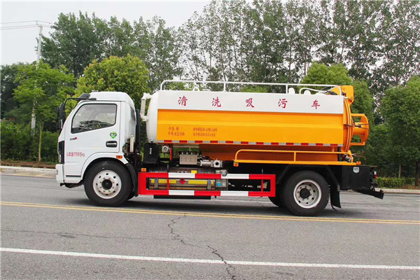 國六東風多利卡D7清洗吸污車配國六朝柴170馬力發動機介紹