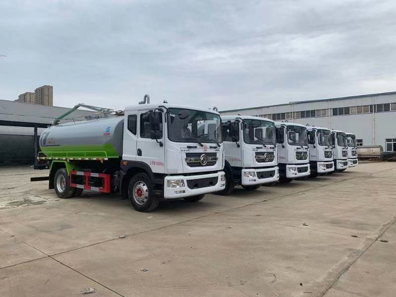 廣西玉林養殖場吸糞車+集中處理模式解決環保問題成效顯著