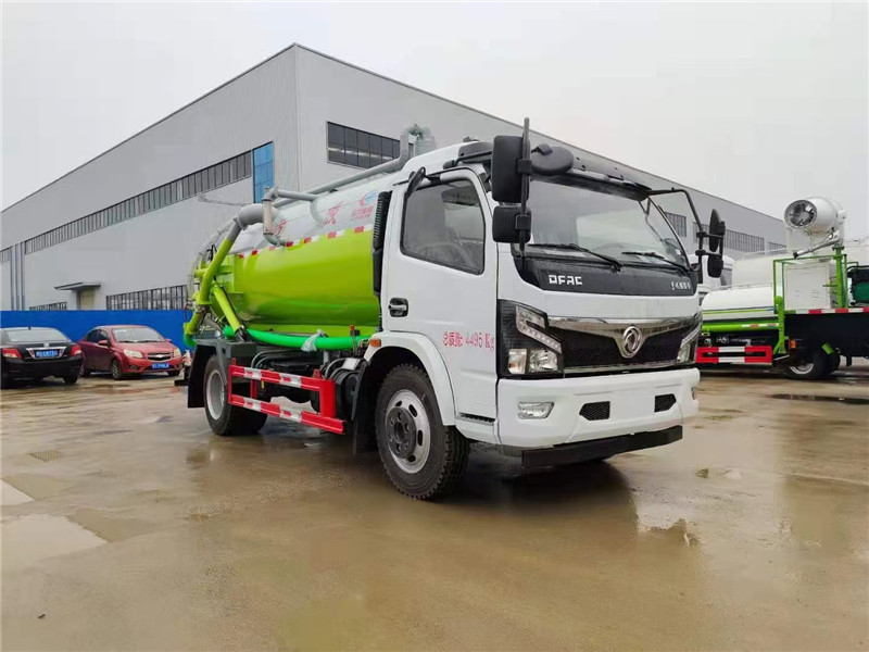 聯(lián)合高壓清洗車和吸污車的功能與一體的東風多利卡清洗吸污車