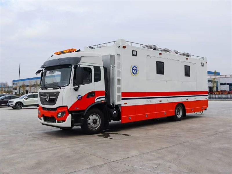 東風天錦應急餐車，適合野外后勤保障，拉練，培訓戶外拓展訓練均可