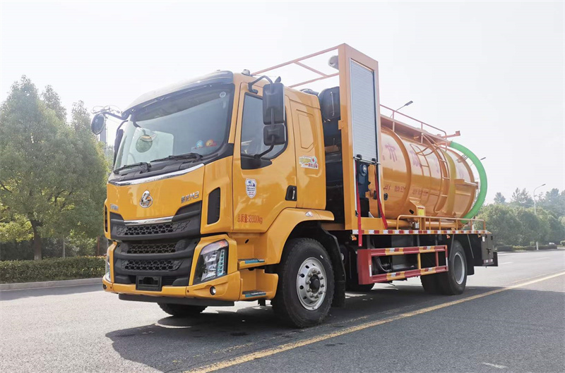 15方程力東風市政搶修車